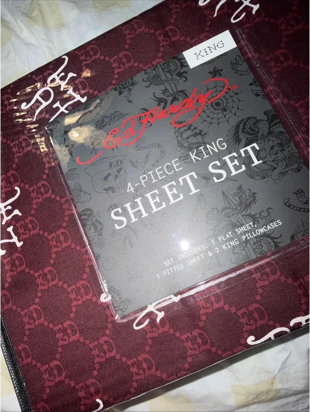 New Ed Hardy King Sheet Set 4 Pc Exclusive Style  Maroon/white ED Design